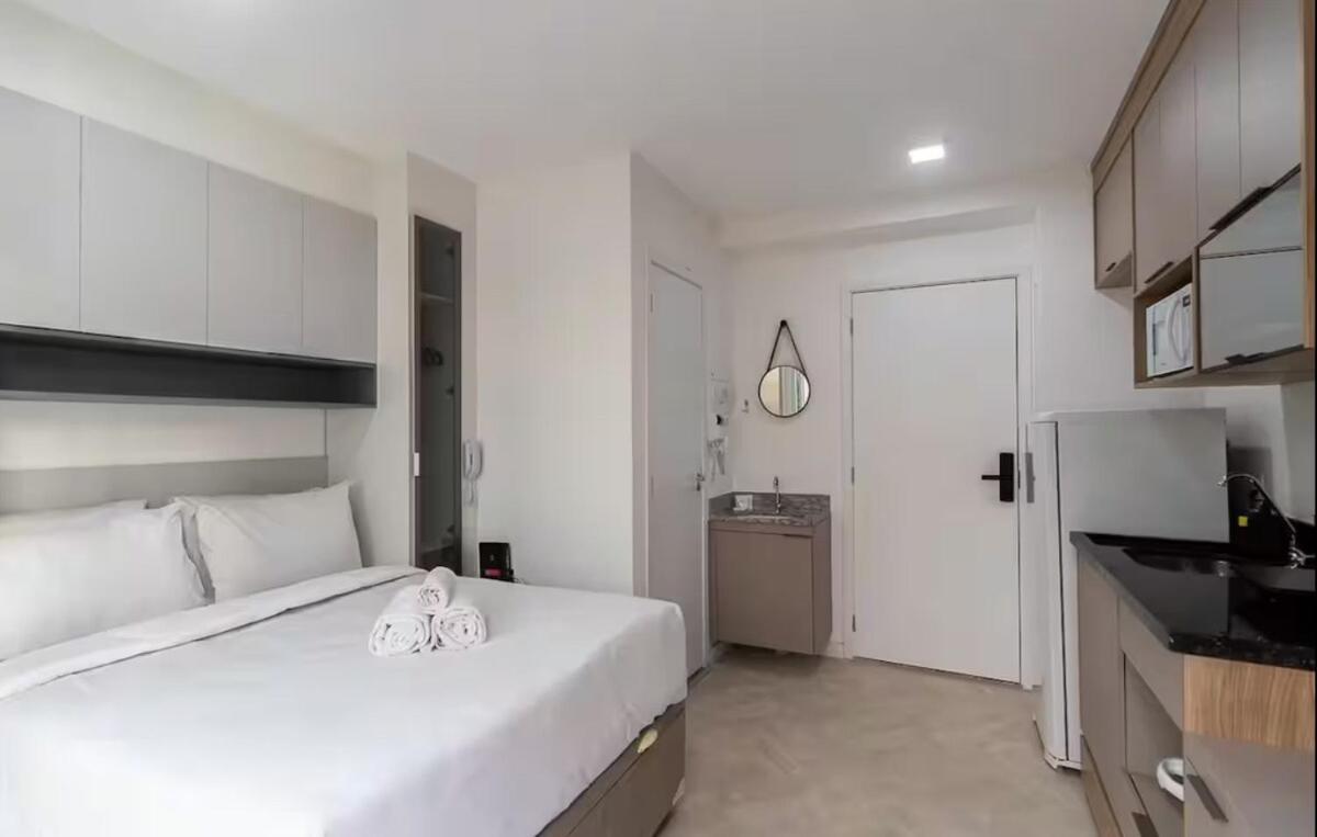 Av Paulista Com Varanda Apartamento