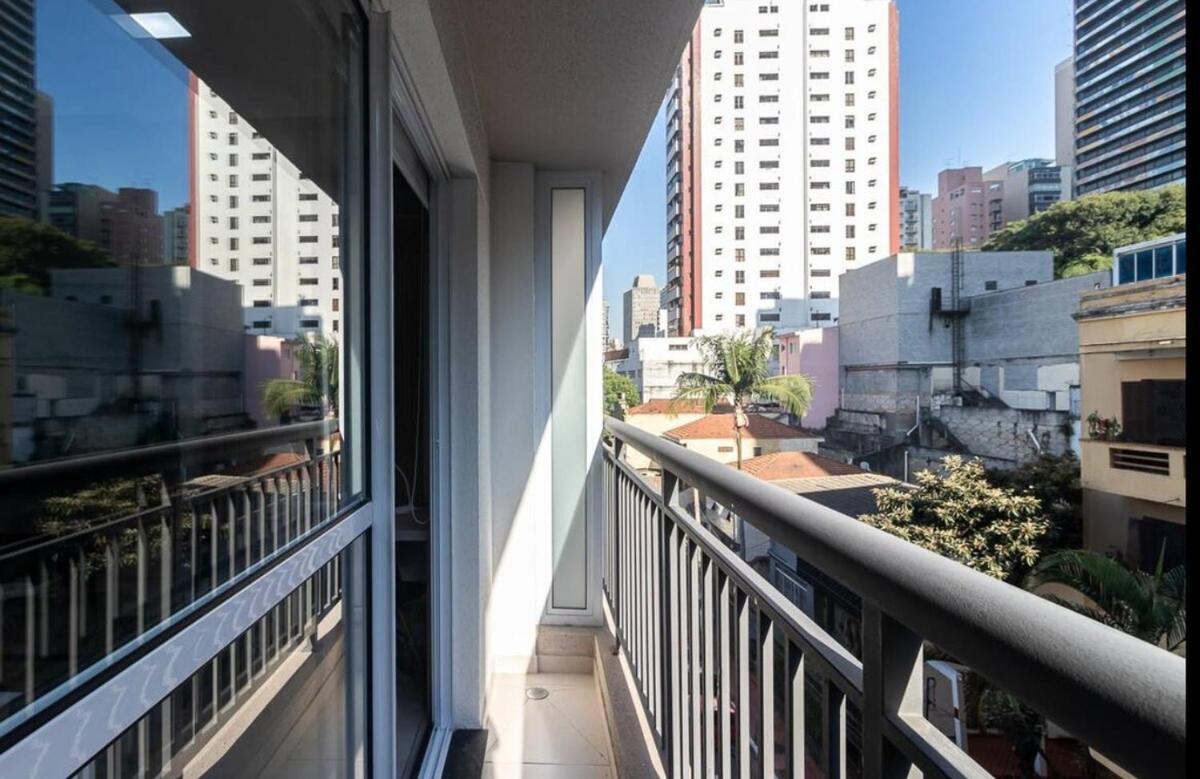 Av Paulista Com Varanda São Paulo